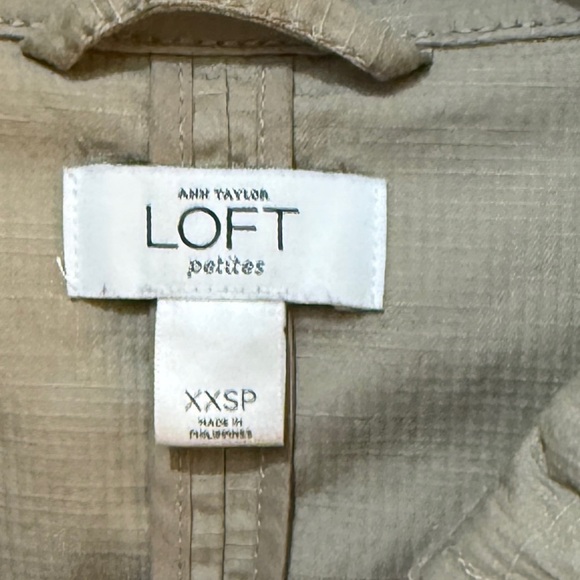 LOFT Tan Fall Jacket with Military-Inspired Design so cute!!! - Picture 2 of 4
